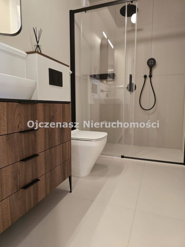 budynek wielorodzinny, 4 pokoje Niemcz. Zdjęcie 16
