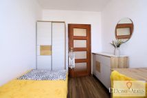 Mieszkanie 3-pokojowe Rzeszów Nowe Miasto, ul. ks. Jerzego Popiełuszki. Zdjęcie 4