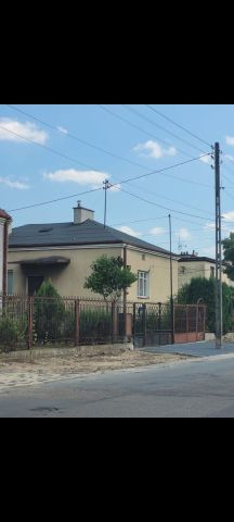 dom wolnostojący Kobyłka, ul. ks. Ignacego Krasickiego. Zdjęcie 1