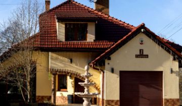 dom wolnostojący, 5 pokoi Wrząsowice Ulica, ul. Laurowa