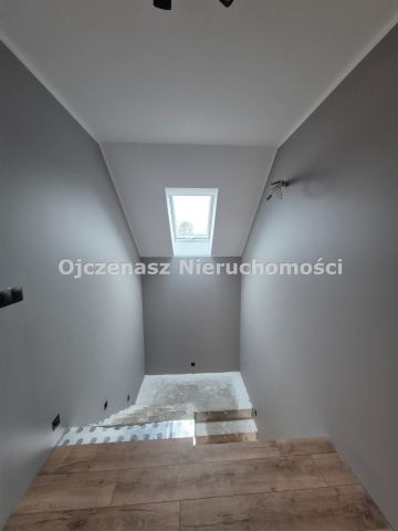 dom wolnostojący, 5 pokoi Dobrcz. Zdjęcie 7