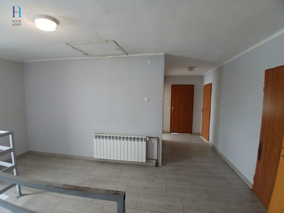 dom wolnostojący, 7 pokoi Łazin. Zdjęcie 16