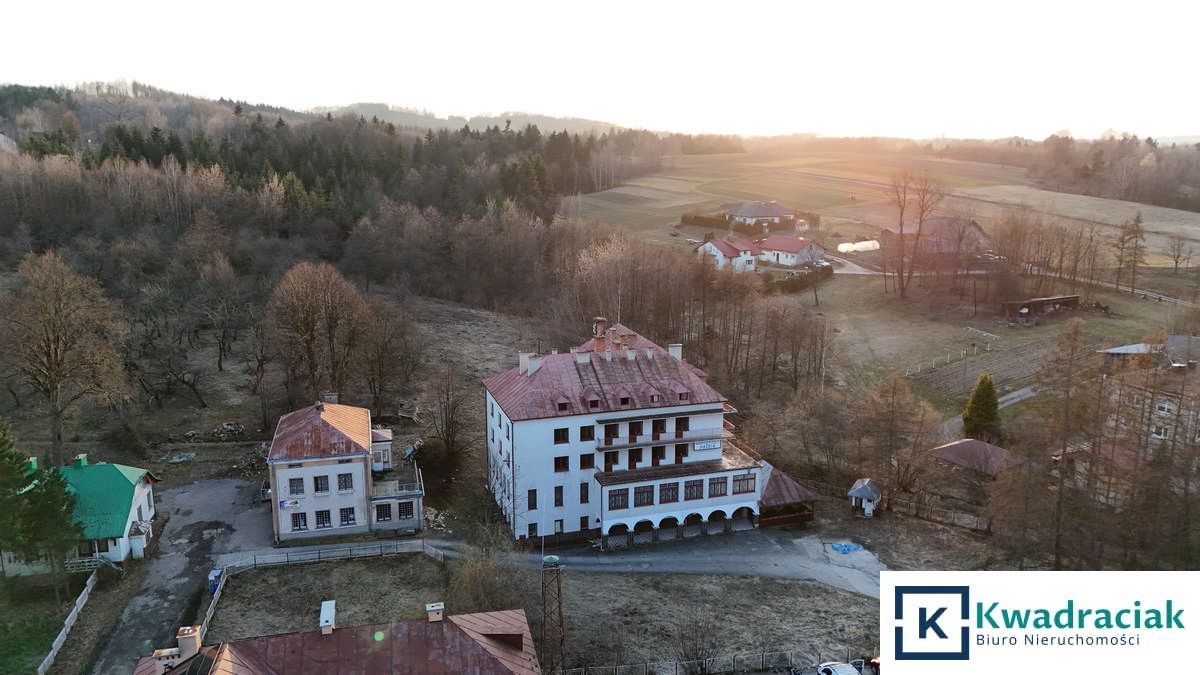 Lokal Gwoźnica Górna. Zdjęcie 2