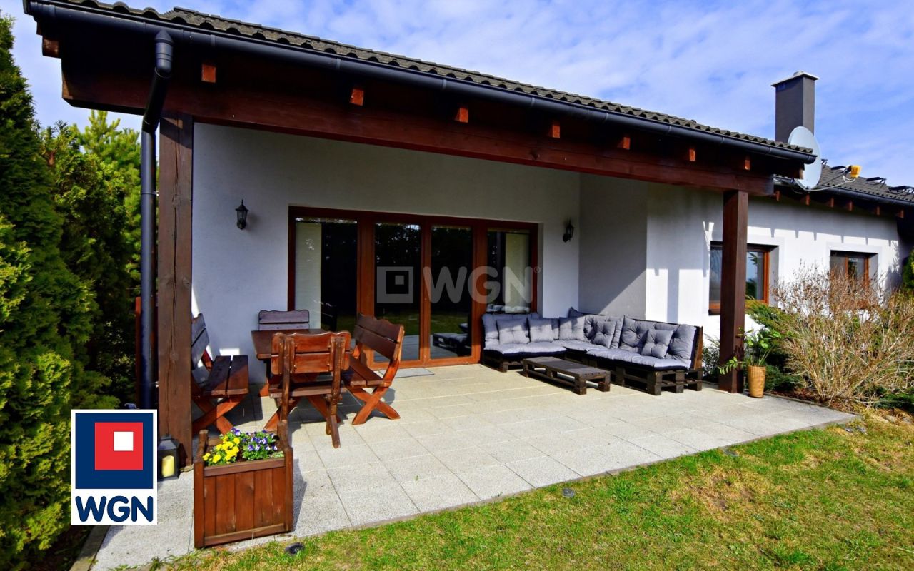 dom wolnostojący, 5 pokoi Komorowo Żuławskie. Zdjęcie 8