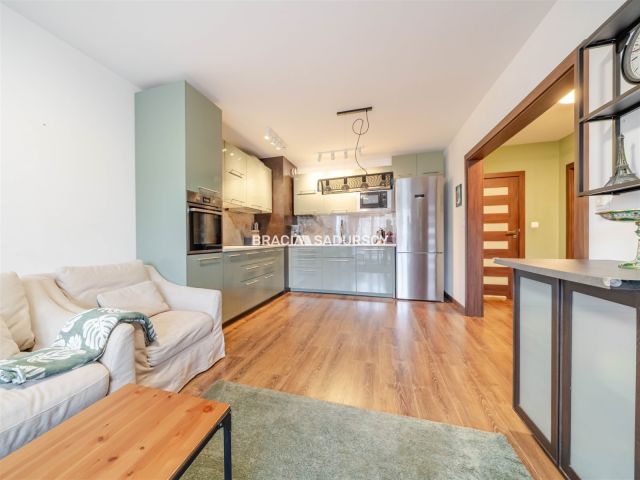 Mieszkanie 4-pokojowe Kraków Prądnik Biały, ul. Siewna. Zdjęcie 1