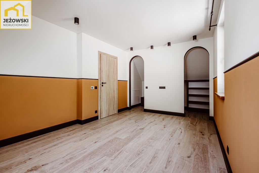 dom wolnostojący, 5 pokoi Kazimierz Dolny, ul. Szkolna. Zdjęcie 32