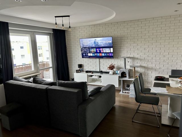 Mieszkanie 4-pokojowe Grudziądz Lotnisko. Zdjęcie 1