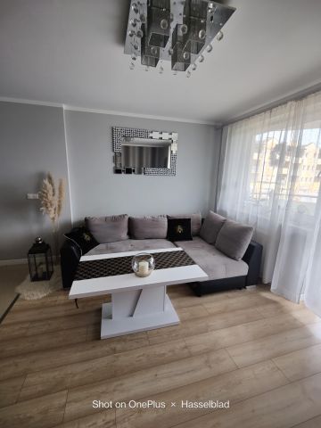 Mieszkanie 2-pokojowe Reda Centrum, ul. Obwodowa. Zdjęcie 1