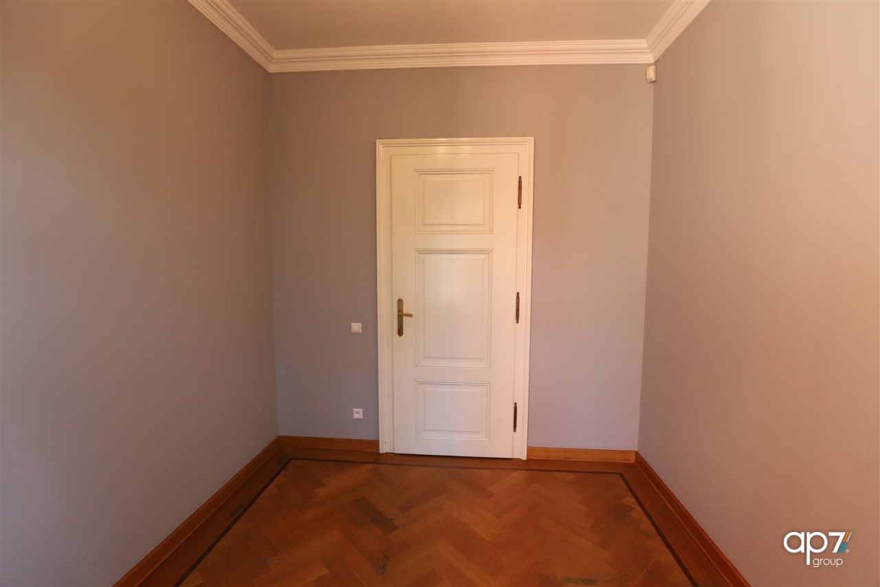 Lokal Kraków Stare Miasto, ul. Krupnicza. Zdjęcie 7