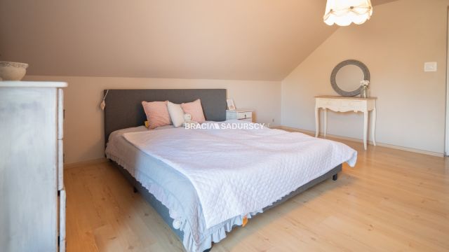 dom wolnostojący, 6 pokoi Gnatowice. Zdjęcie 23