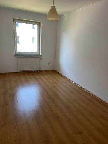 Mieszkanie 2-pokojowe Bochnia, ul. Brzeźnicka. Zdjęcie 1
