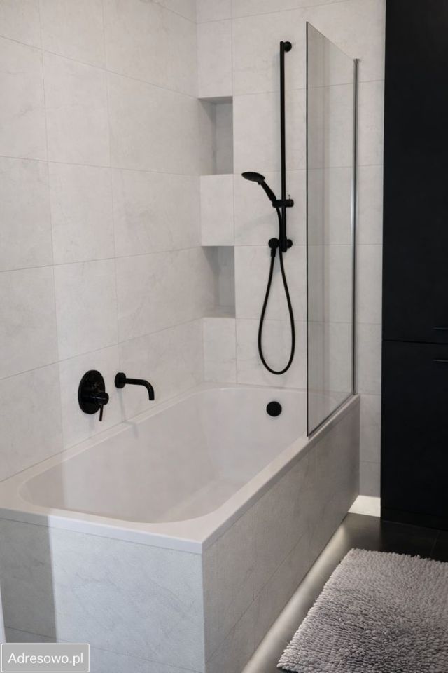 Mieszkanie 3-pokojowe Wrocław Jagodno, ul. Ernesta Malinowskiego. Zdjęcie 2