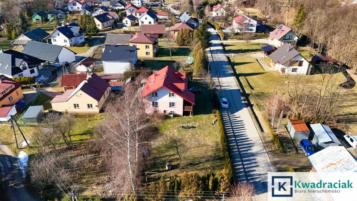 dom wolnostojący, 4 pokoje Lubatowa. Zdjęcie 4