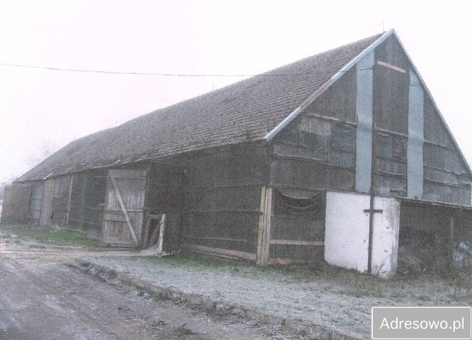 Hala/magazyn Tarnowiec. Zdjęcie 6