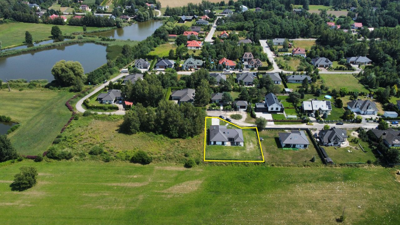 dom wolnostojący, 4 pokoje Tuszynek Majoracki, ul. Kasztelańska. Zdjęcie 2