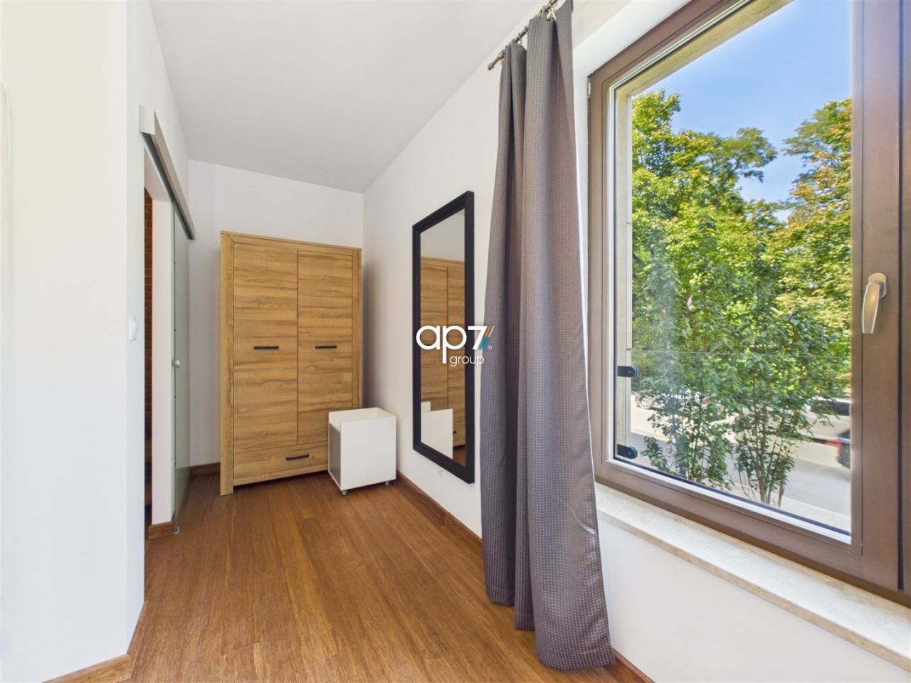 Lokal Kraków Podgórze. Zdjęcie 16