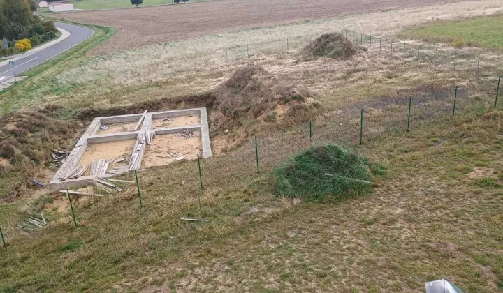 Działka budowlana Obiszów