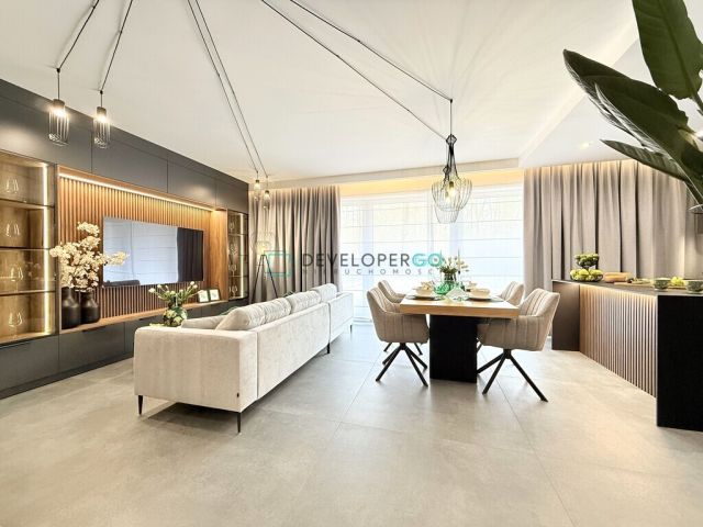 dom szeregowy, 6 pokoi Siedlce, ul. Poziomkowa. Zdjęcie 1