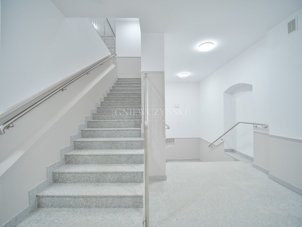 Mieszkanie 3-pokojowe Grodków, rynek Rynek. Zdjęcie 16