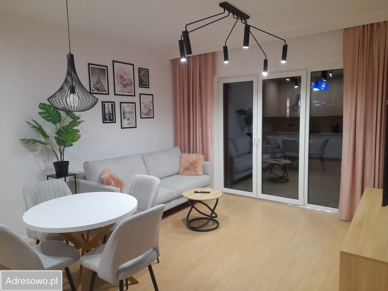 Mieszkanie 3-pokojowe Głogów Małopolski, ul. Fryderyka Chopina. Zdjęcie 1