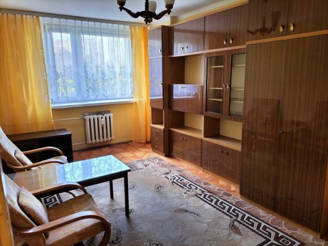 Mieszkanie 2-pokojowe Piotrków Trybunalski, ul. Krakowskie Przedmieście. Zdjęcie 1