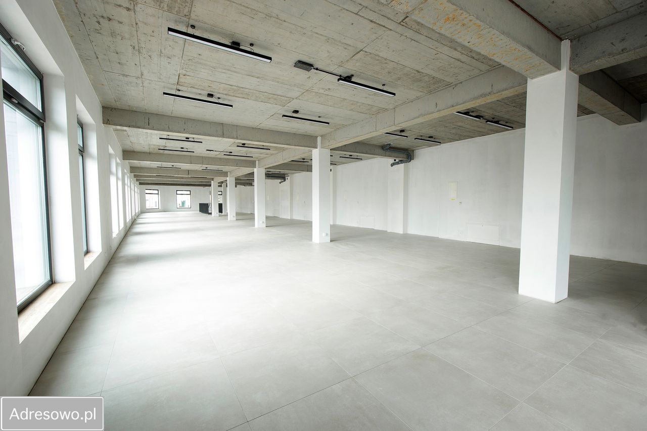 Lokal Jędrzejów, pl. Tadeusza Kościuszki. Zdjęcie 7