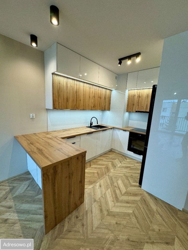 Mieszkanie 2-pokojowe Sanok, ul. Kwiatowa. Zdjęcie 4