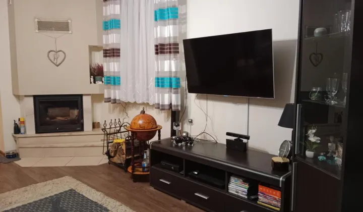 dom wolnostojący, 5 pokoi Dębica, ul. Wielopolska