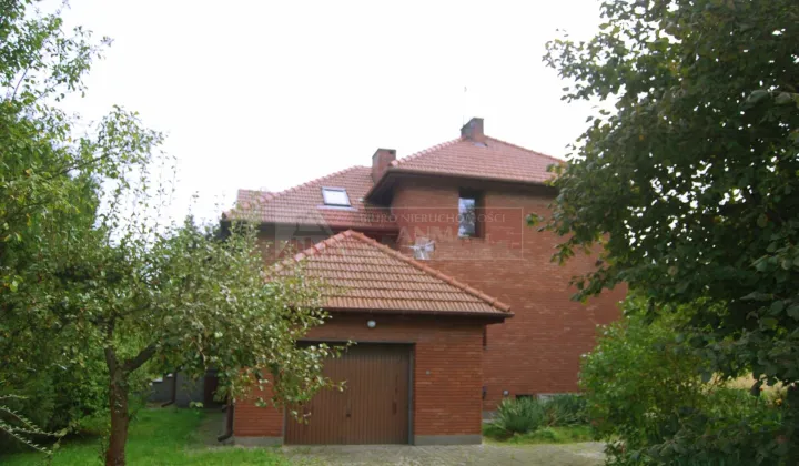 dom wolnostojący, 4 pokoje Niemce