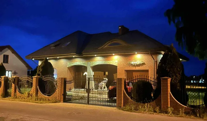 dom wolnostojący Nowiny