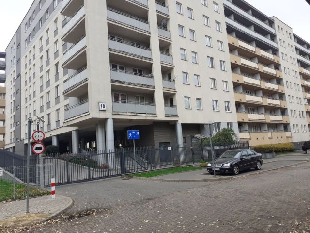 Mieszkanie 3-pokojowe Białystok Os. Młodych, ul. Ślusarska. Zdjęcie 1