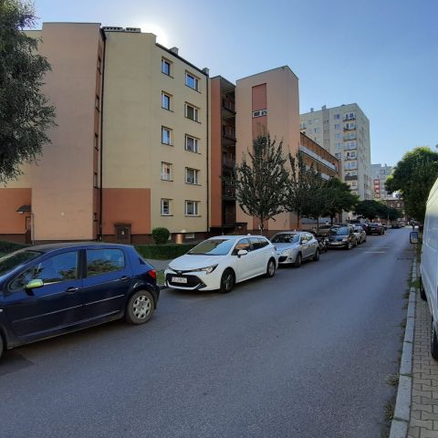 Mieszkanie 3-pokojowe Chorzów Batory, ul. Orląt. Zdjęcie 1