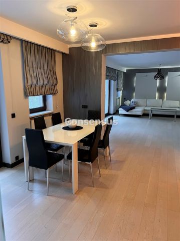 Mieszkanie 3-pokojowe Katowice Ligota. Zdjęcie 3