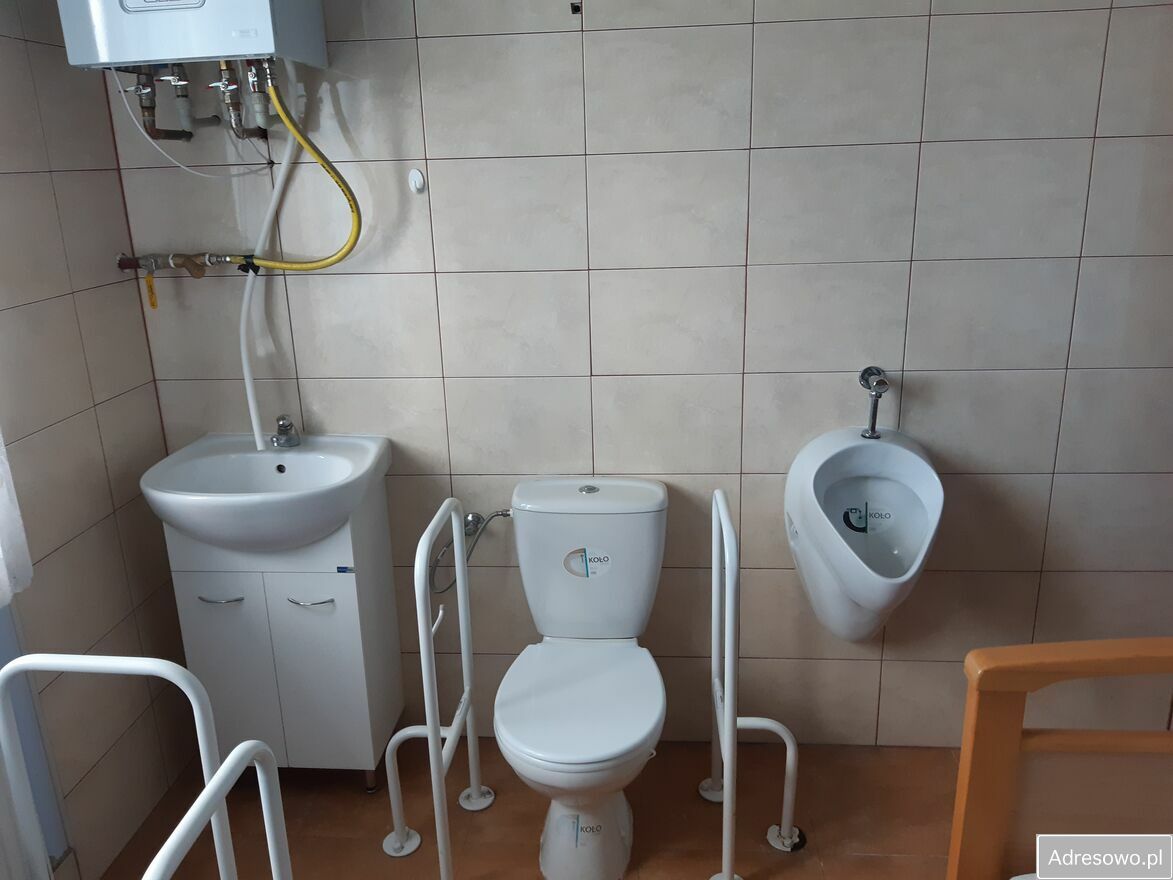 dom wolnostojący, 5 pokoi Słotowa. Zdjęcie 3