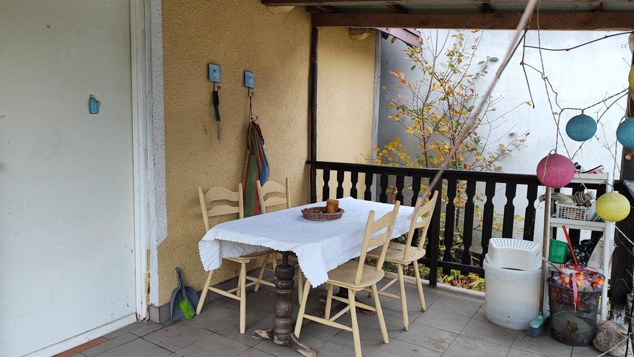 dom wolnostojący, 1 pokój Bieliny. Zdjęcie 12