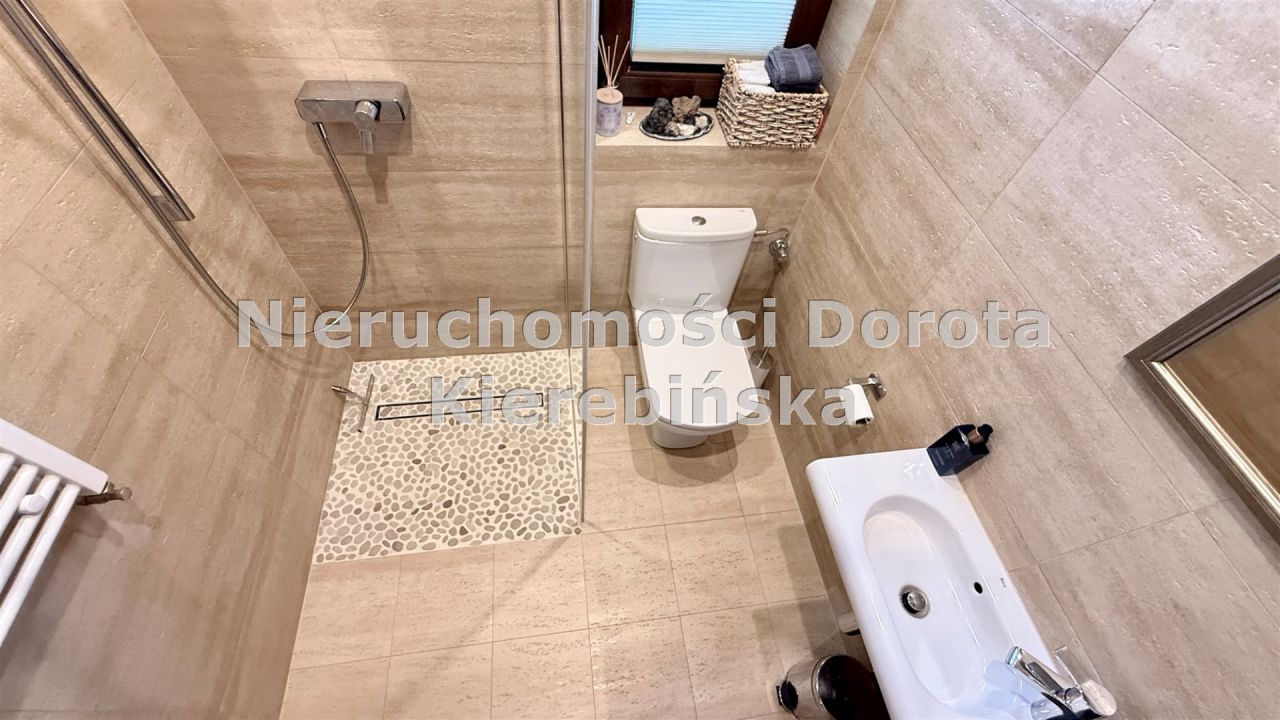 dom wolnostojący, 6 pokoi Bilcza. Zdjęcie 10