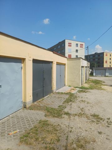 Garaż/miejsce parkingowe Mikołów Centrum, ul. Młyńska. Zdjęcie 1