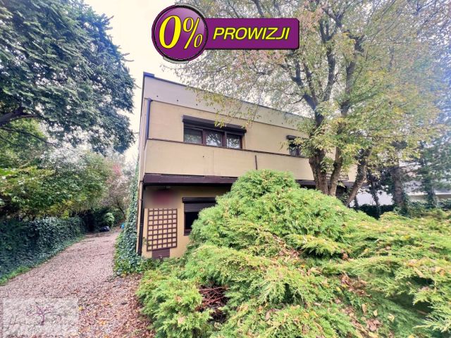 dom wolnostojący, 6 pokoi Pabianice. Zdjęcie 1