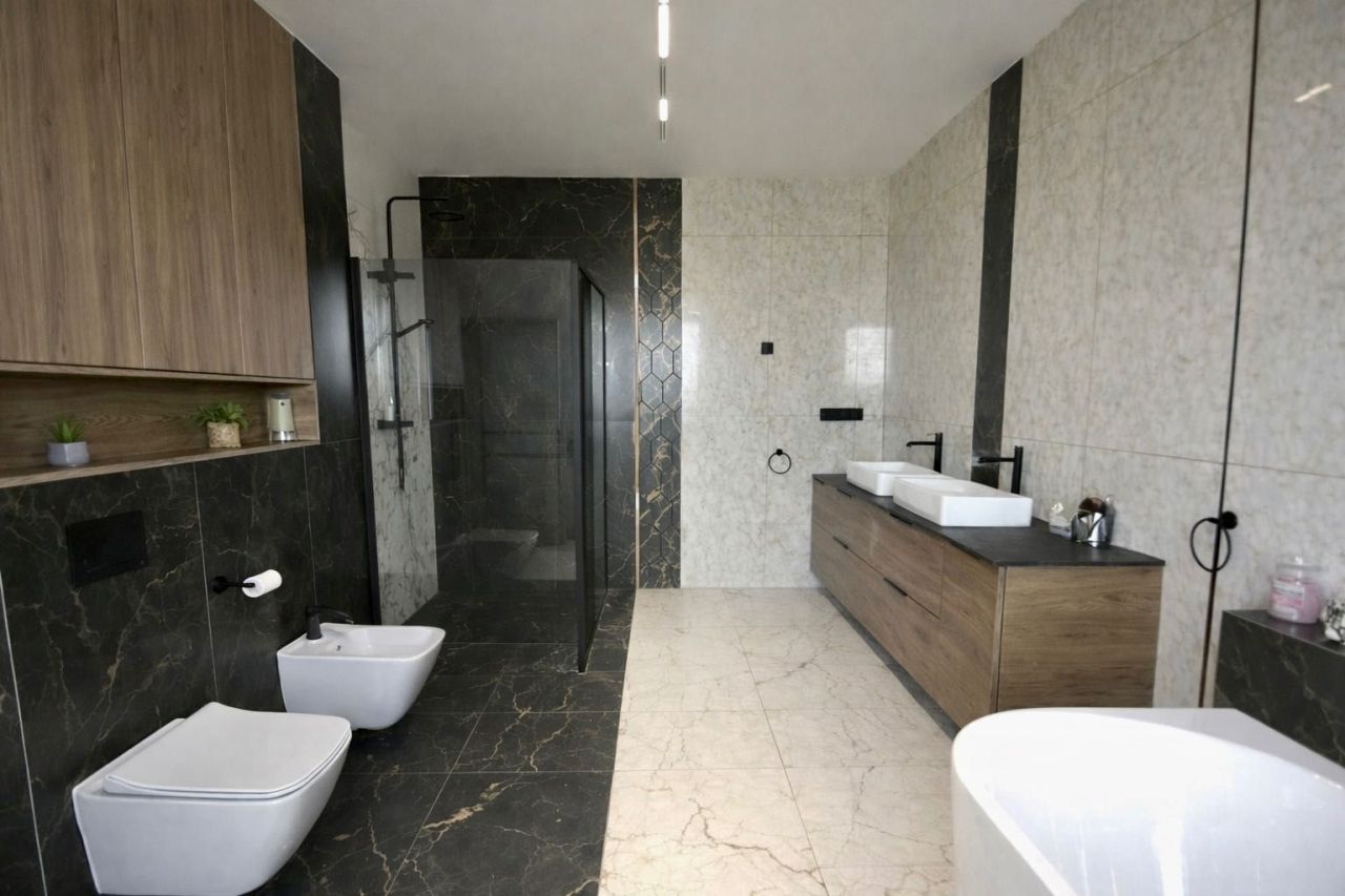 dom wolnostojący Legnickie Pole. Zdjęcie 6