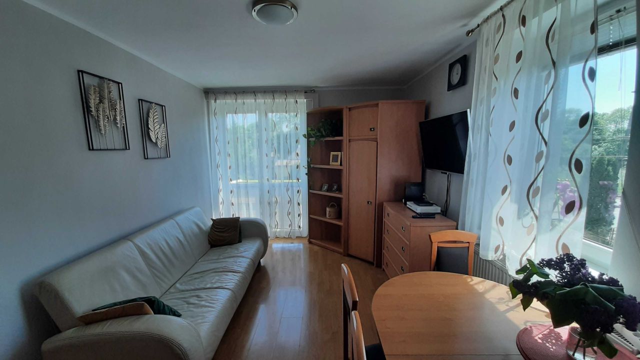 Mieszkanie 3-pokojowe Parzniew, ul. 36 P. P. Legii Akademickiej
