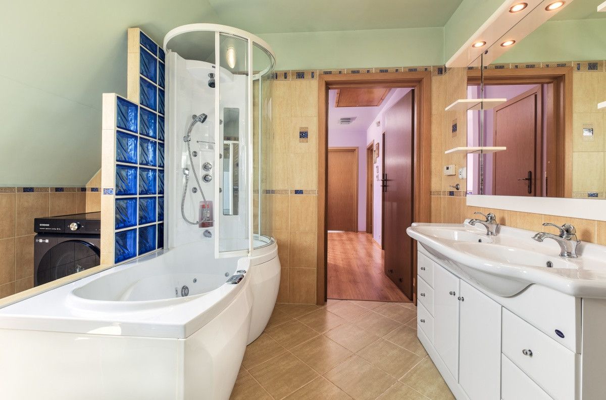 dom wolnostojący, 7 pokoi Serby, ul. Jaśminowa. Zdjęcie 5