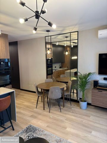 Mieszkanie 3-pokojowe Marki, ul. Wesoła. Zdjęcie 1