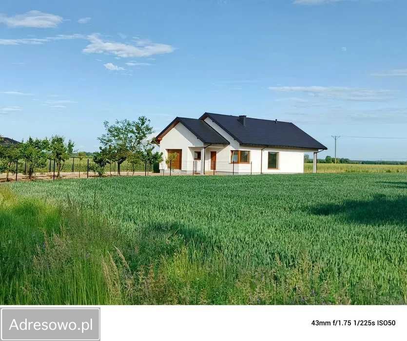 dom wolnostojący, 3 pokoje Ciepła. Zdjęcie 3