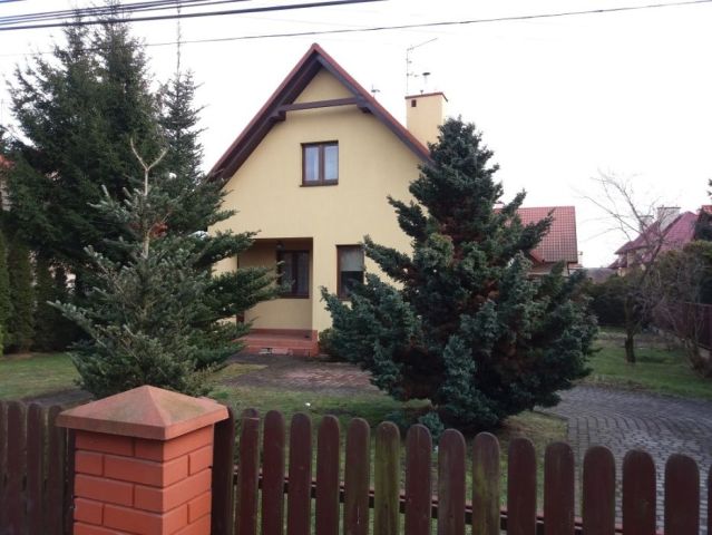 dom wolnostojący Rzeszów, ul. Zygmunta I Starego. Zdjęcie 1