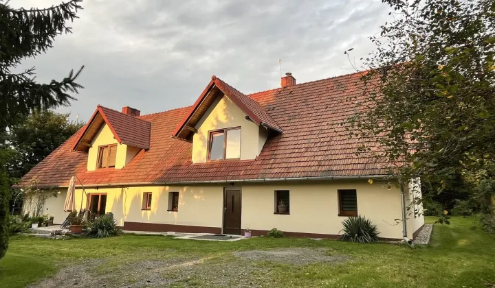 dom wolnostojący, 5 pokoi Świecie