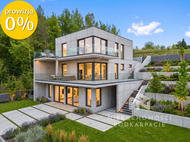 dom wolnostojący, 4 pokoje Rzeszów, ul. ks. bpa Antoniego Betańskiego. Zdjęcie 2