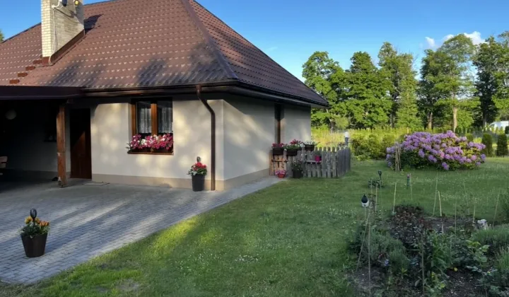 dom wolnostojący, 3 pokoje Węgorzynko