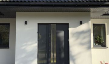 dom wolnostojący, 5 pokoi Poddębie