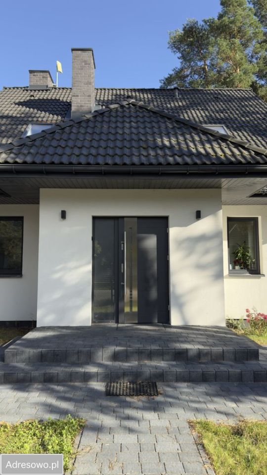 dom wolnostojący, 5 pokoi Poddębie