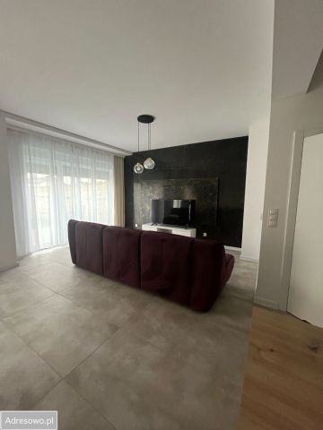 dom szeregowy, 5 pokoi Katowice Zarzecze. Zdjęcie 1